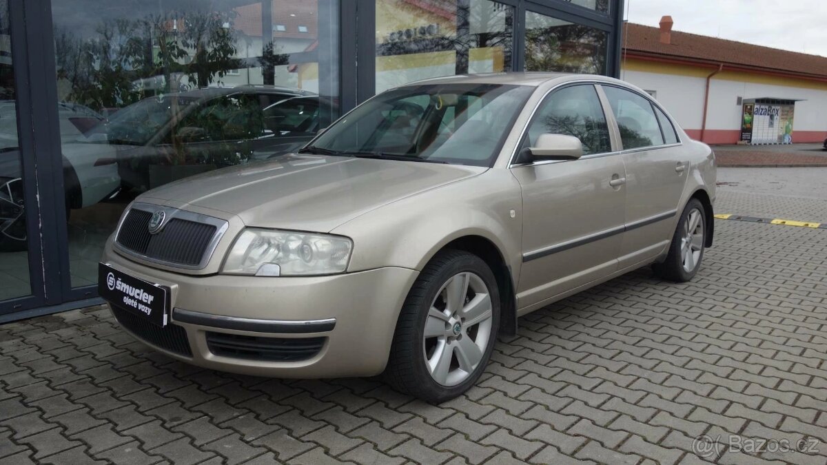 Škoda Superb 2,8 i 142 kW ELEGANCE automat