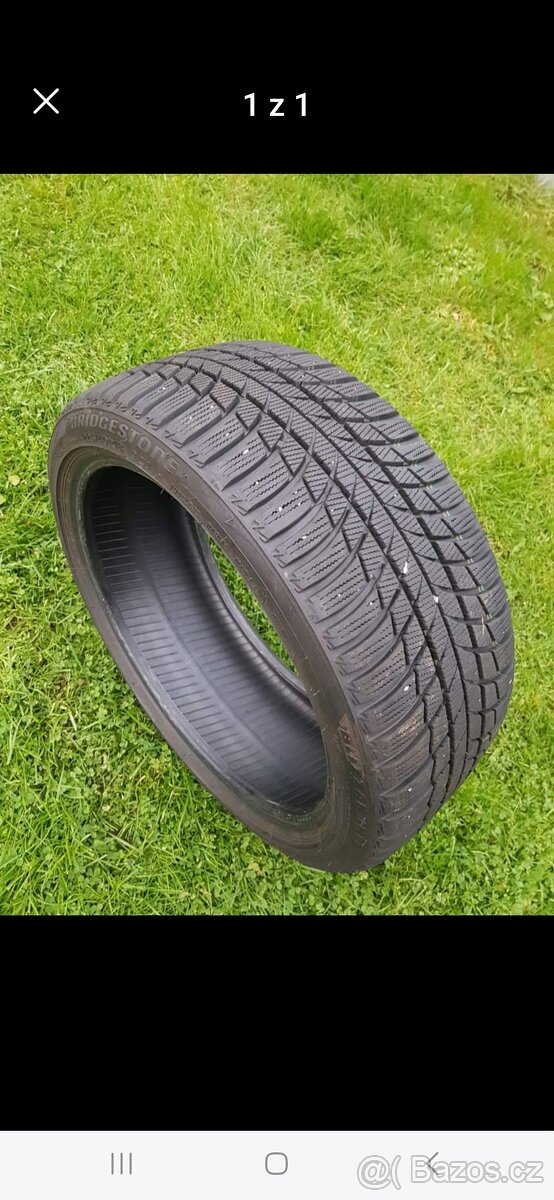 Bridgestone 225-40-18 Zimní