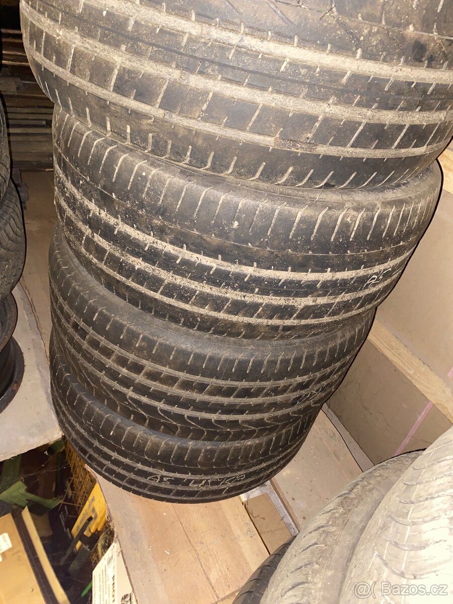 Letní pneu 255/35 R19
