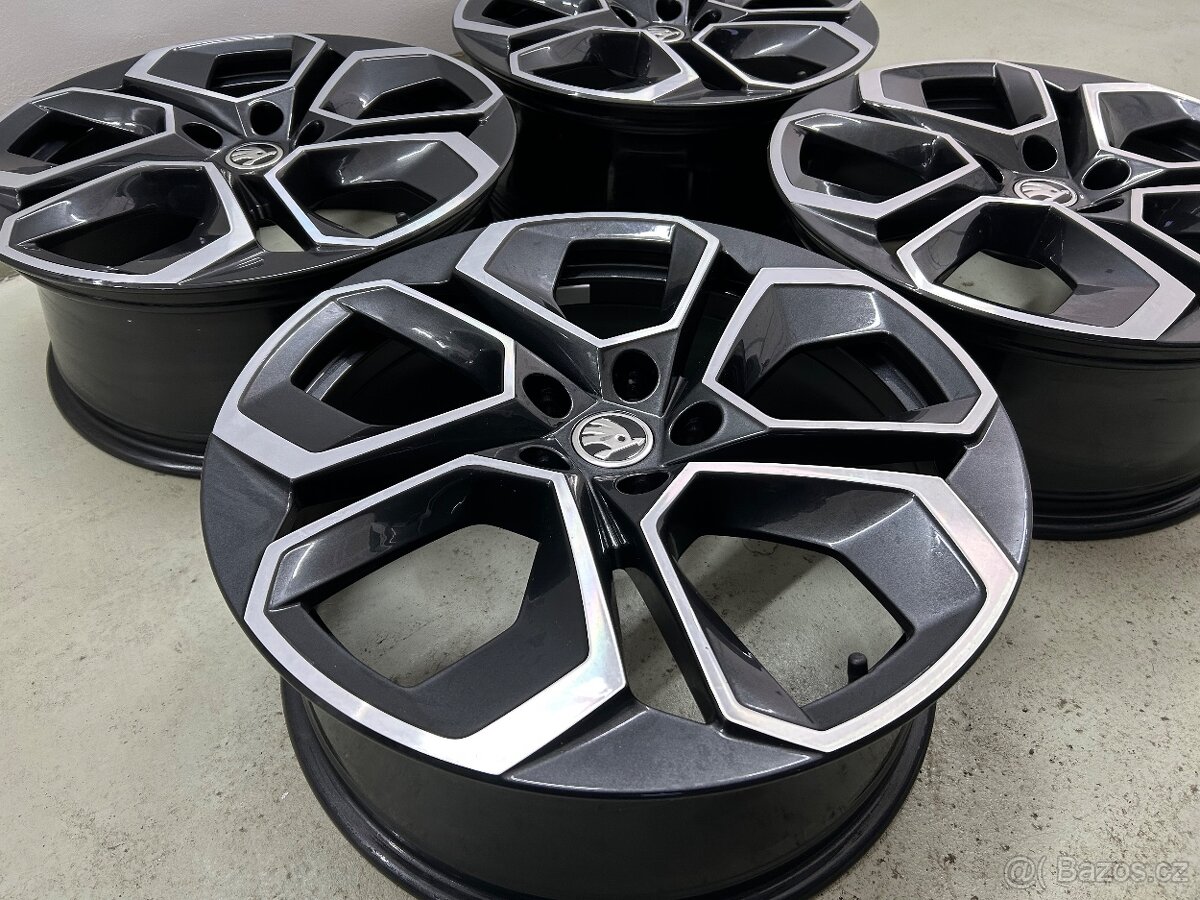 originál al sada Škoda Octavia IV RS Altair 5x112 19”