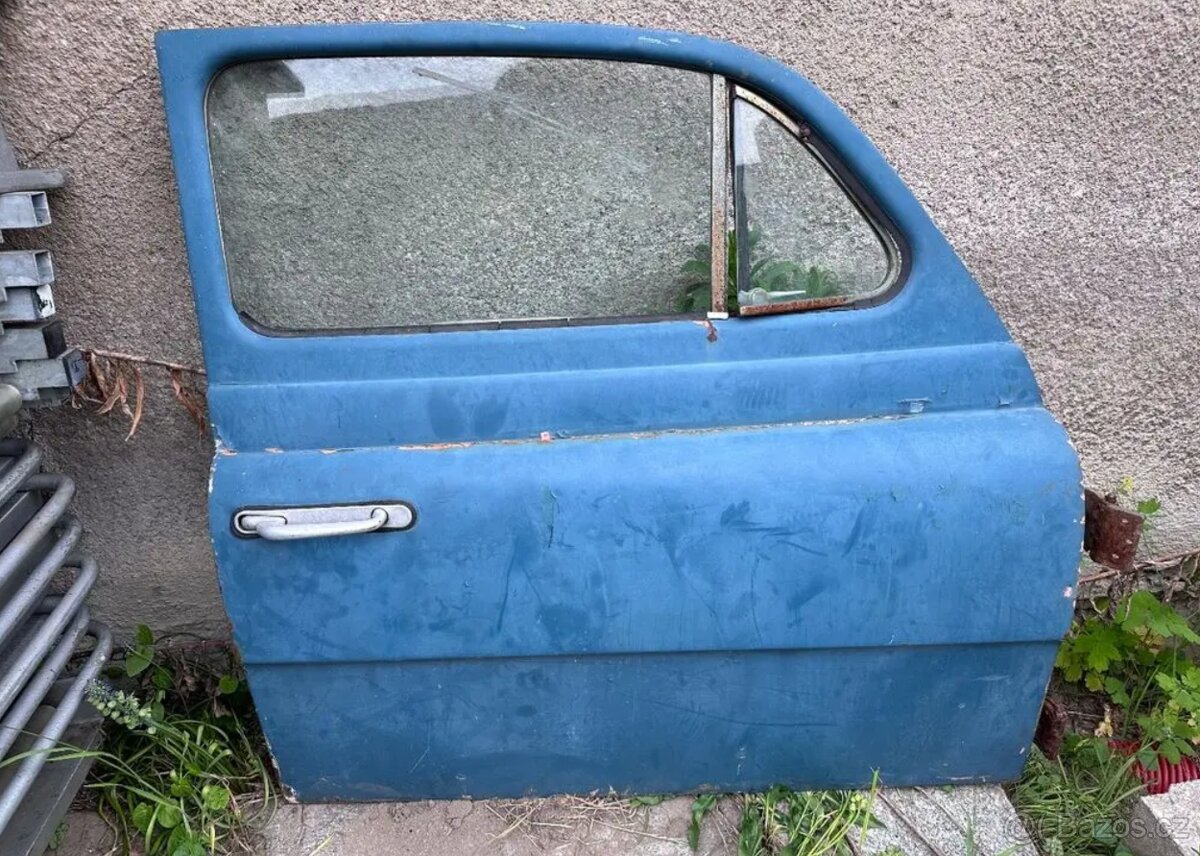 Pravé dveře Škoda 440 Spartak Octavia