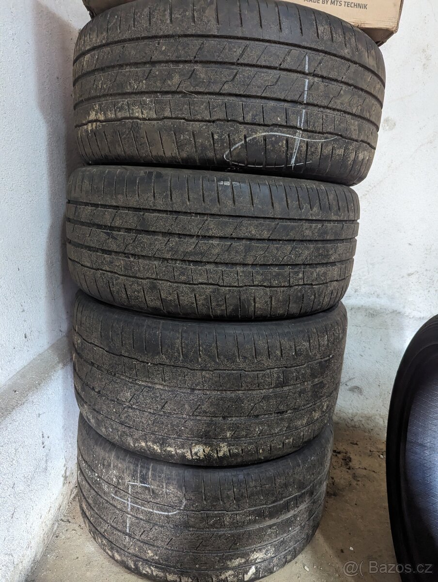 Letní pneu - RunFlat sada X5 275/40R21 a 315/35r21