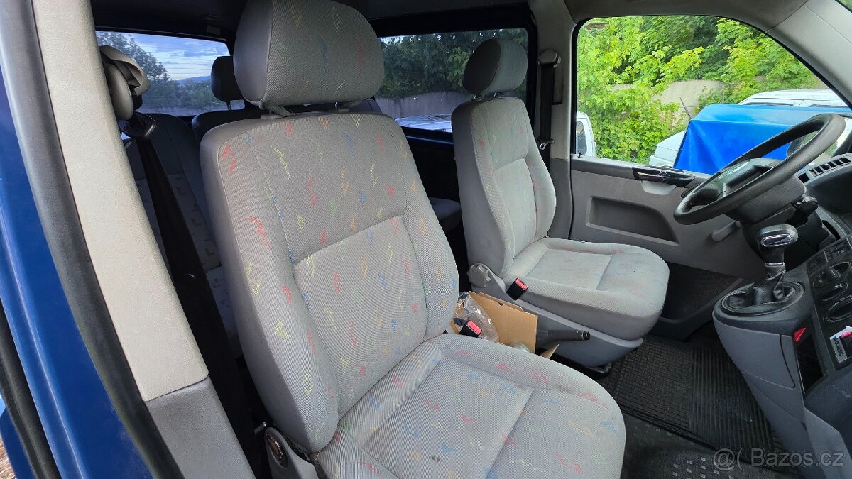 VW T5 - sedačka spolujezdce
