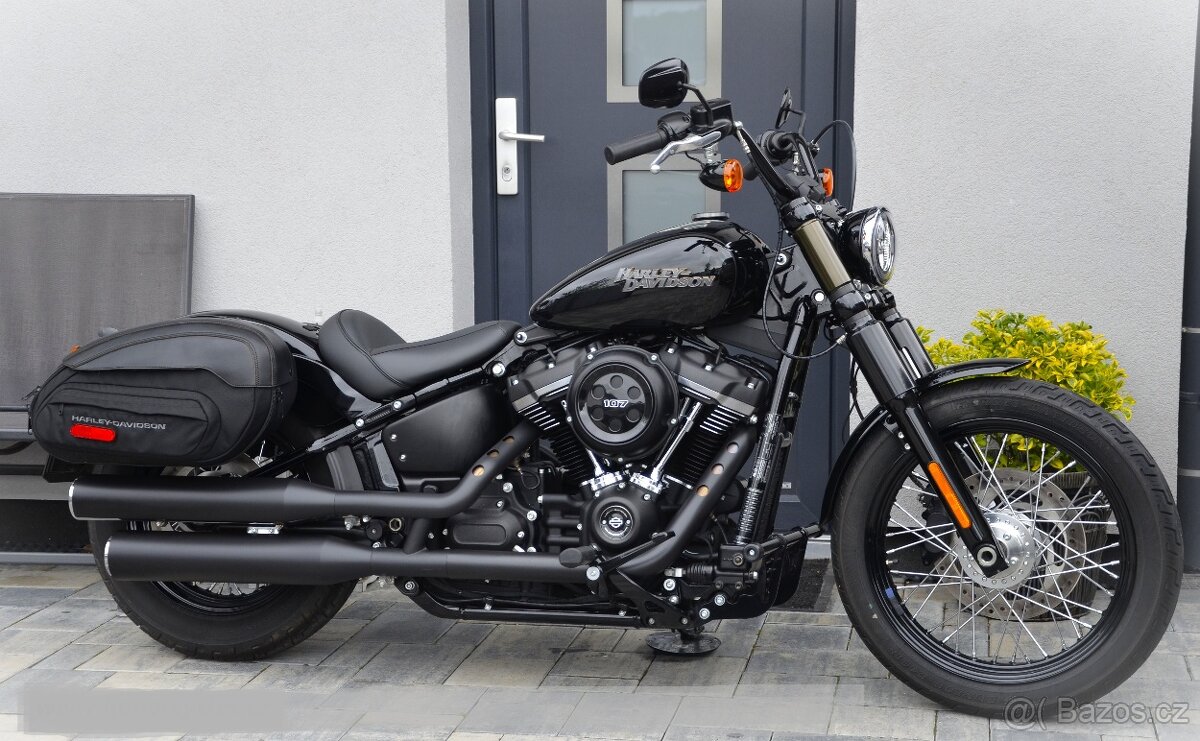 Harley Davidson FXBB Softail Street Bob 107 CZ původ