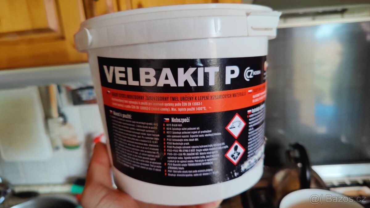 Tmel pro komínové vložky