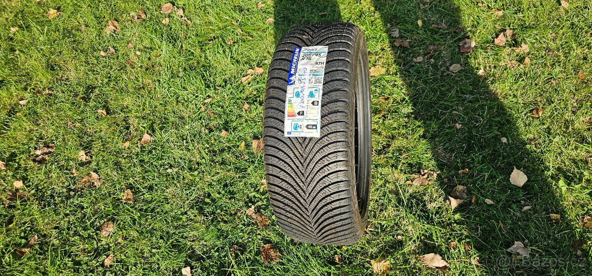 Nová zimní pneumatika Michelin 205/45/16 87H -Sleva 54%