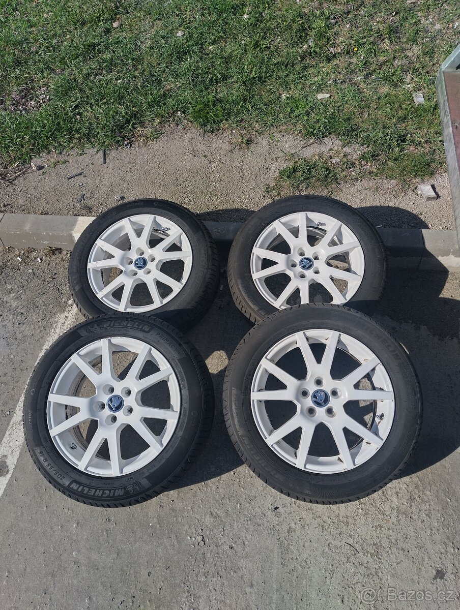 Spider R16, letní pneumatiky Michelin