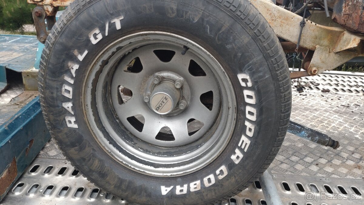 Kola 275/60 R15 Jeep Wrangler