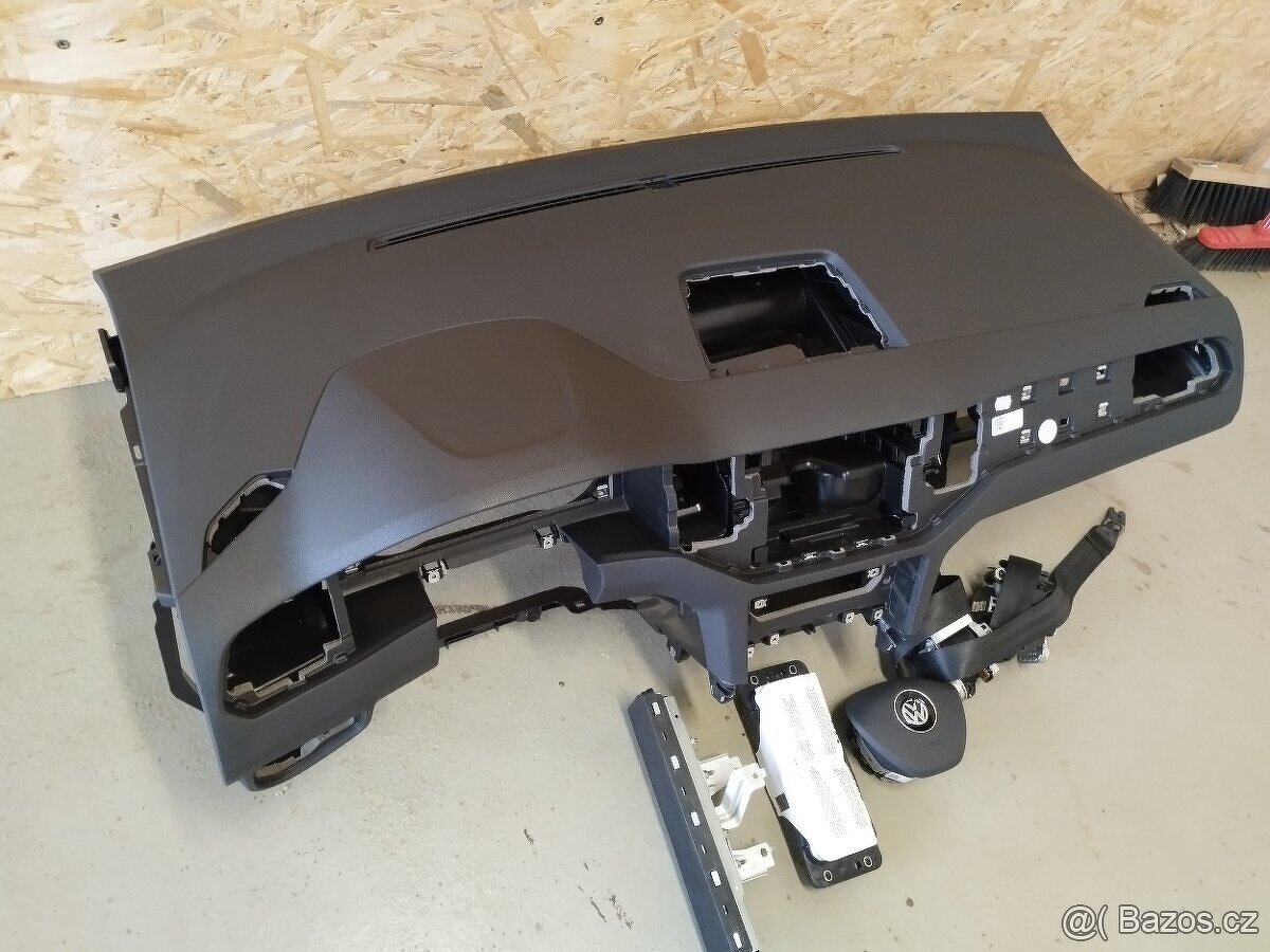 Airbagová sada Volkswagen sportsvan s originální deskou