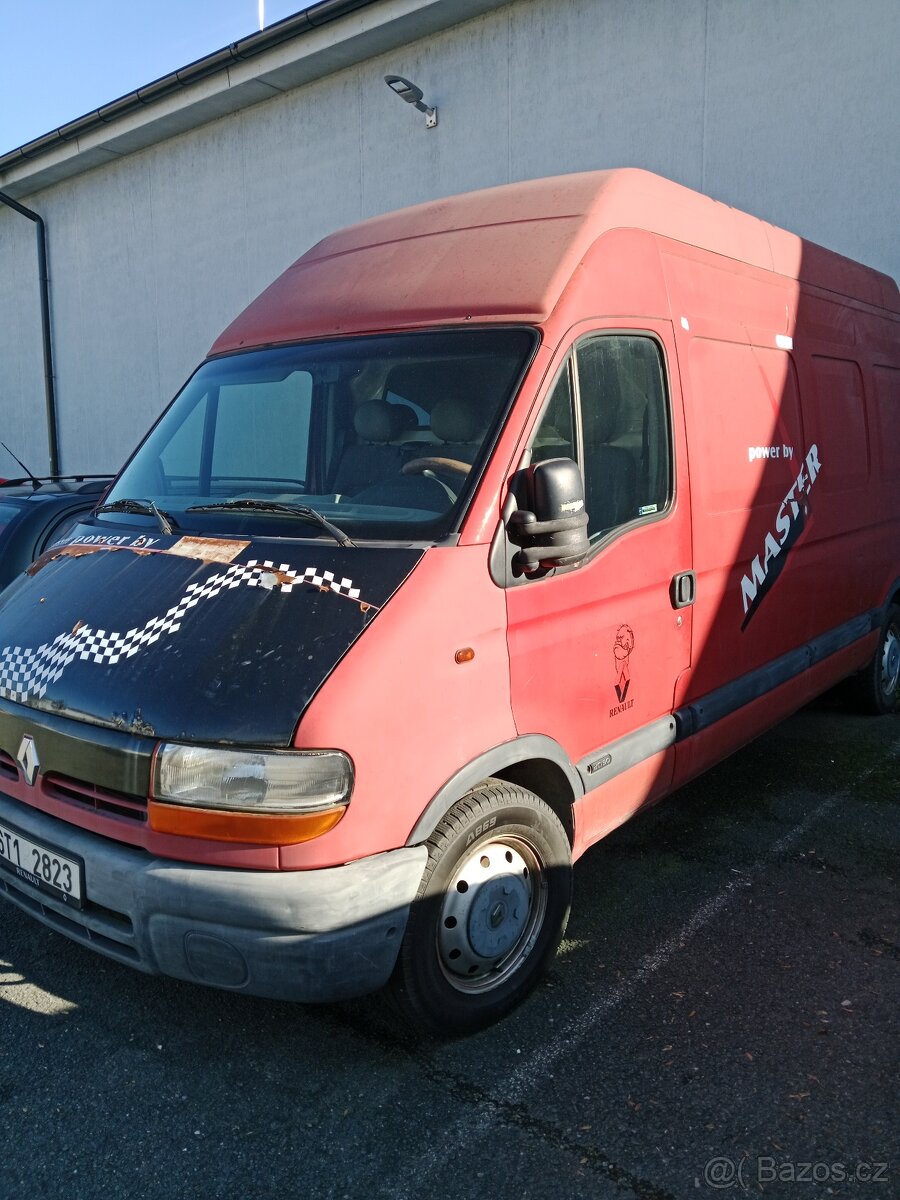 Renault master