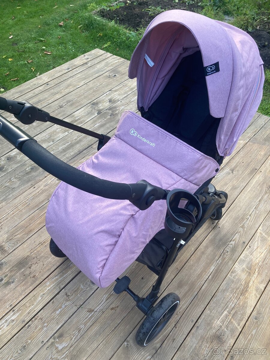 Kočárek Kinderkraft Vesto Pink