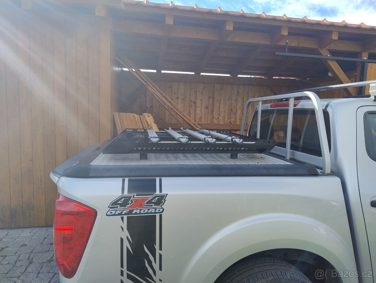 Navara d23 víko korby