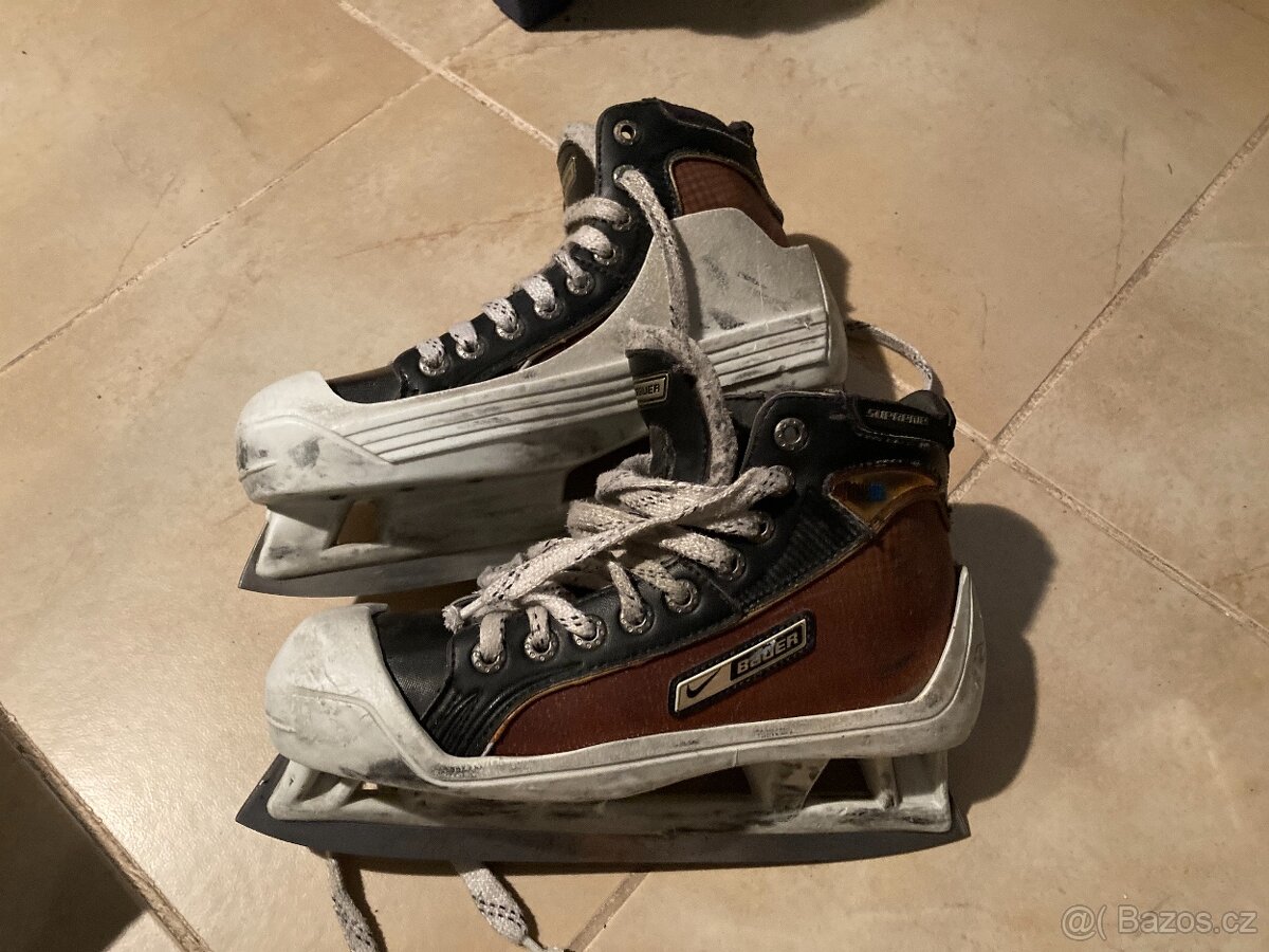 Brankářské brusle vel. 37.5 Bauer Supreme ONE 95