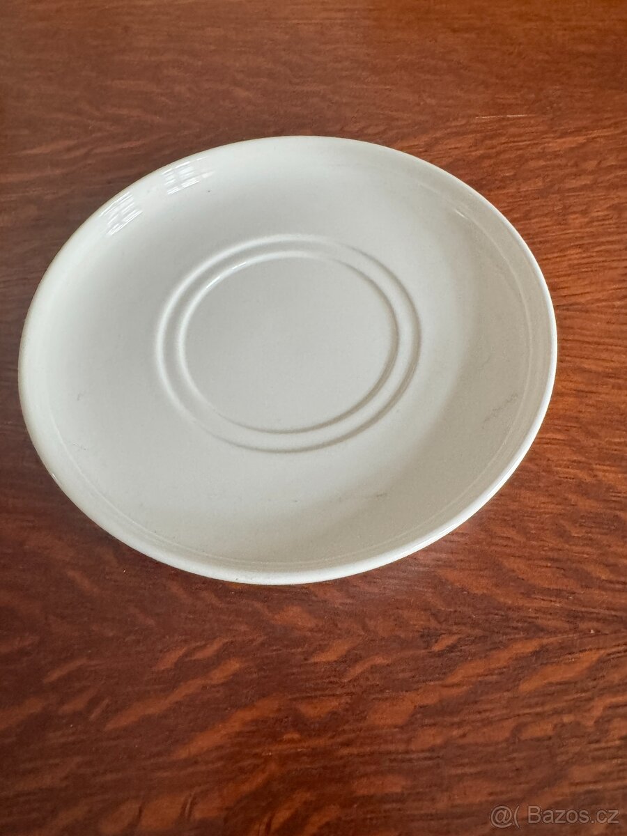 Talířek makronka bílá - 29x