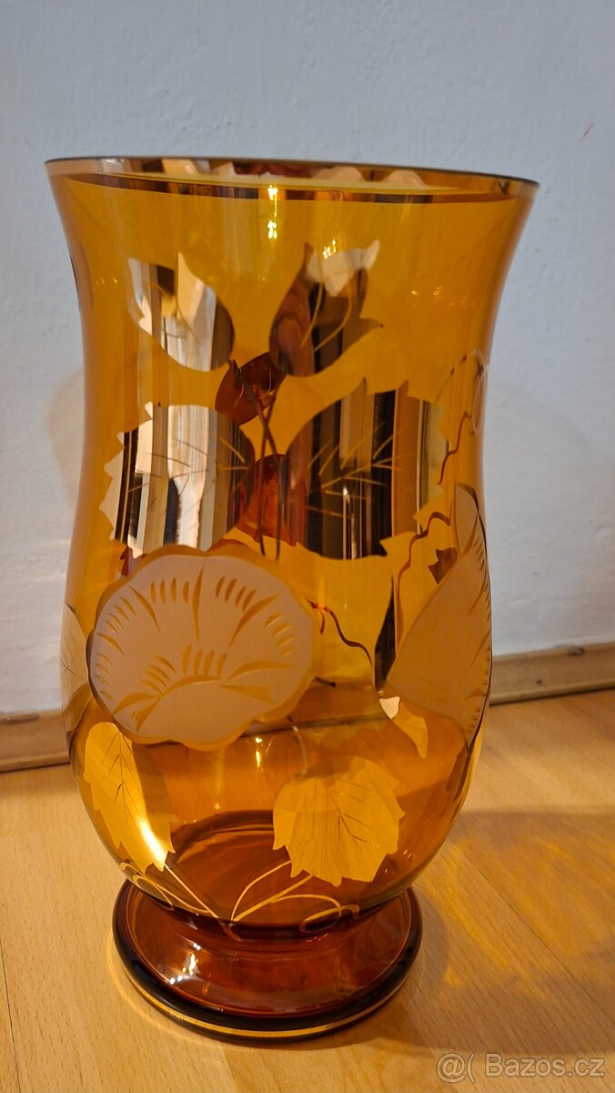 Skleněná váza