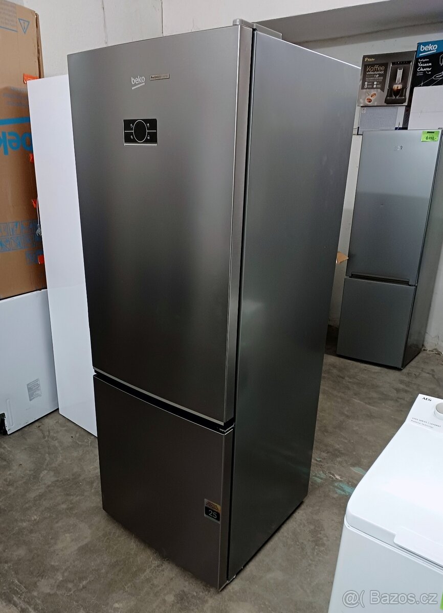 Nová lednice Beko 190 cm, NeoFrost, ZÁRUKA