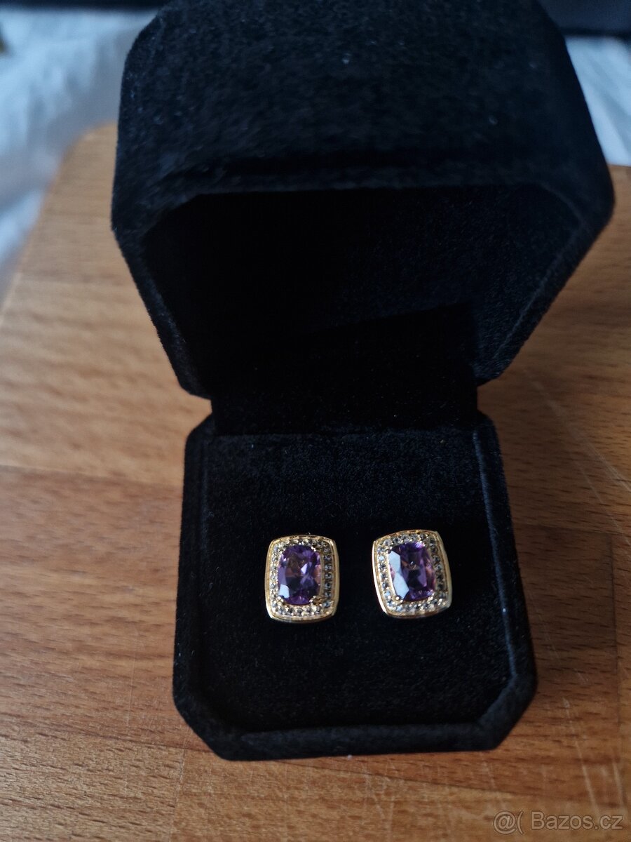Krásné nové stříbrné naušnice s fialovým amethystem