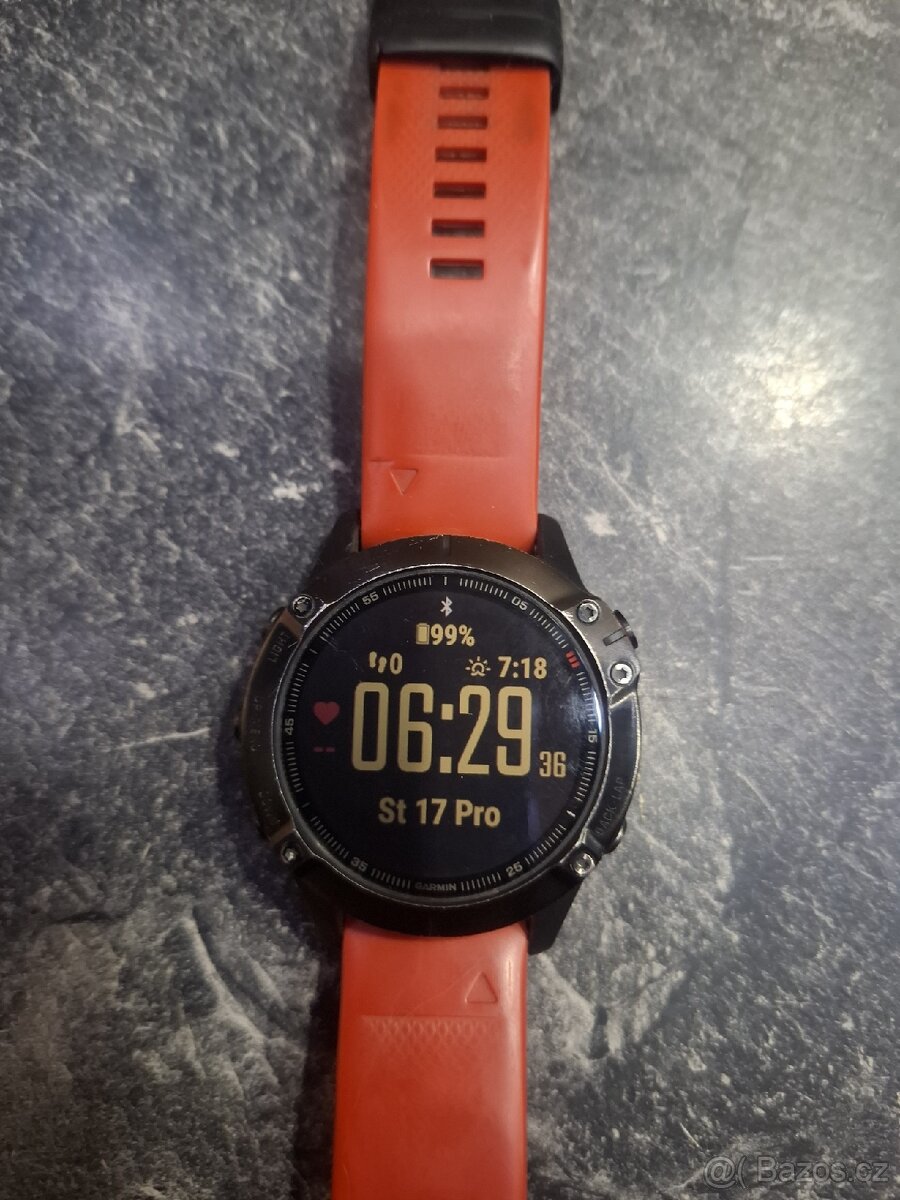 Prodám chytré hodinky Garmin 6 PRO