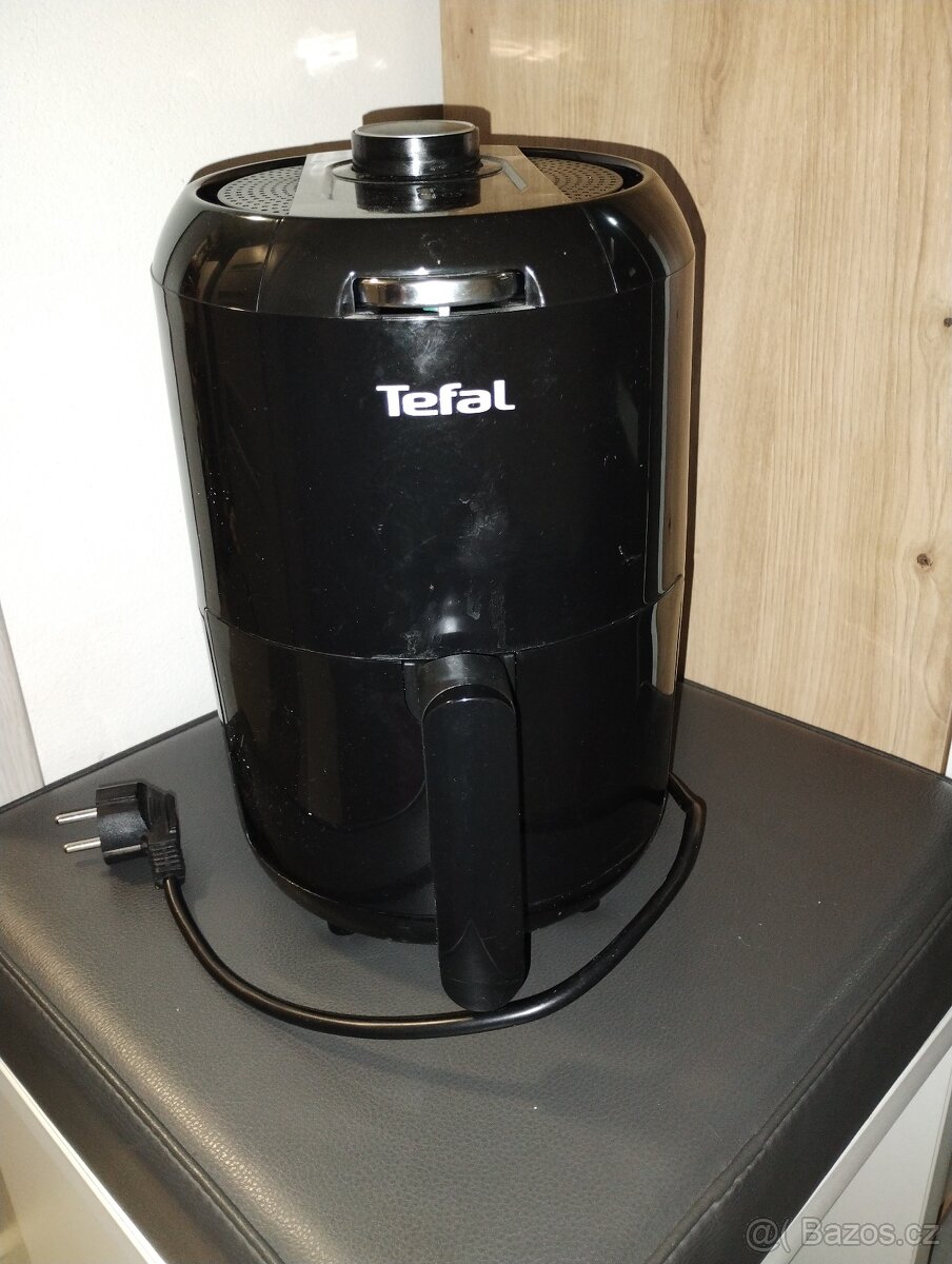 Horkovzdušná fritéza