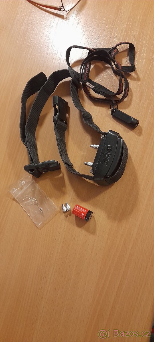 Protištěkací obojek dogtrace