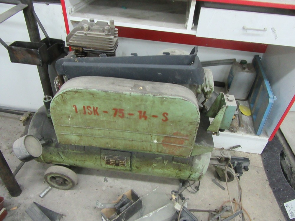 Jednopístový kompresor Orlík