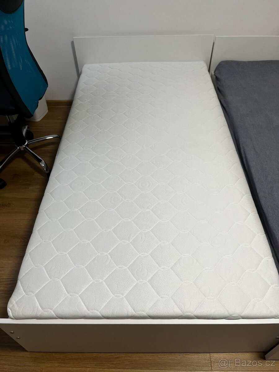 Dětská postel včetně matrace