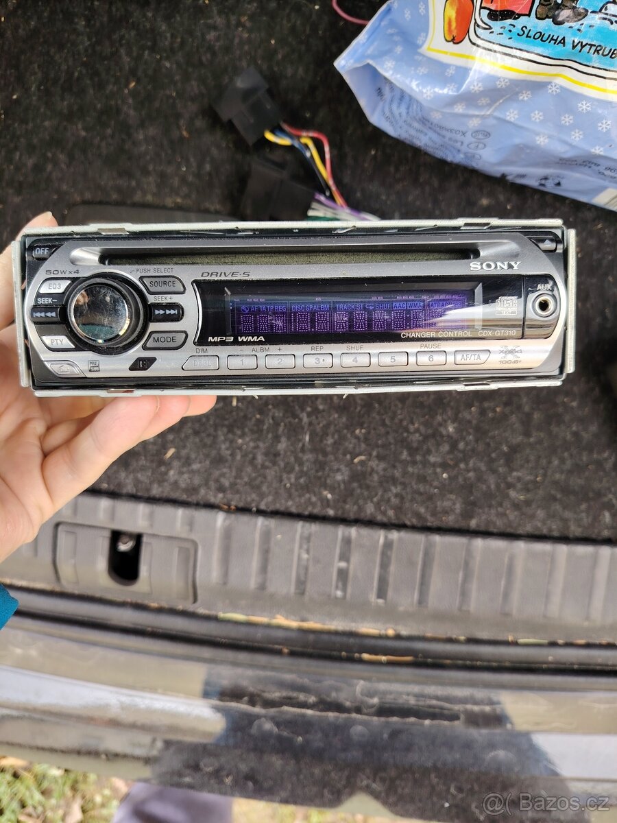 Autorádio Sony CDX-GT310