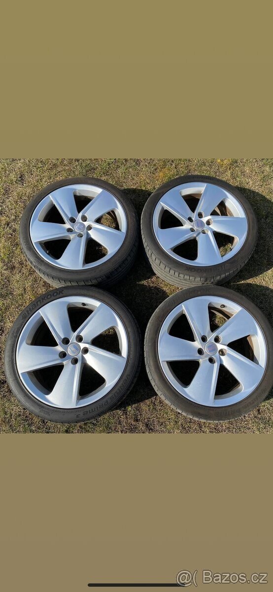 AL kola Seat, VW, Škoda, Audi 215/40/17 - Hankook