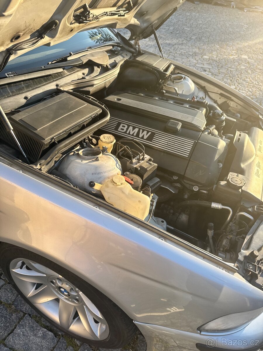 BMW motor M54B30 nahradni dily z motoru