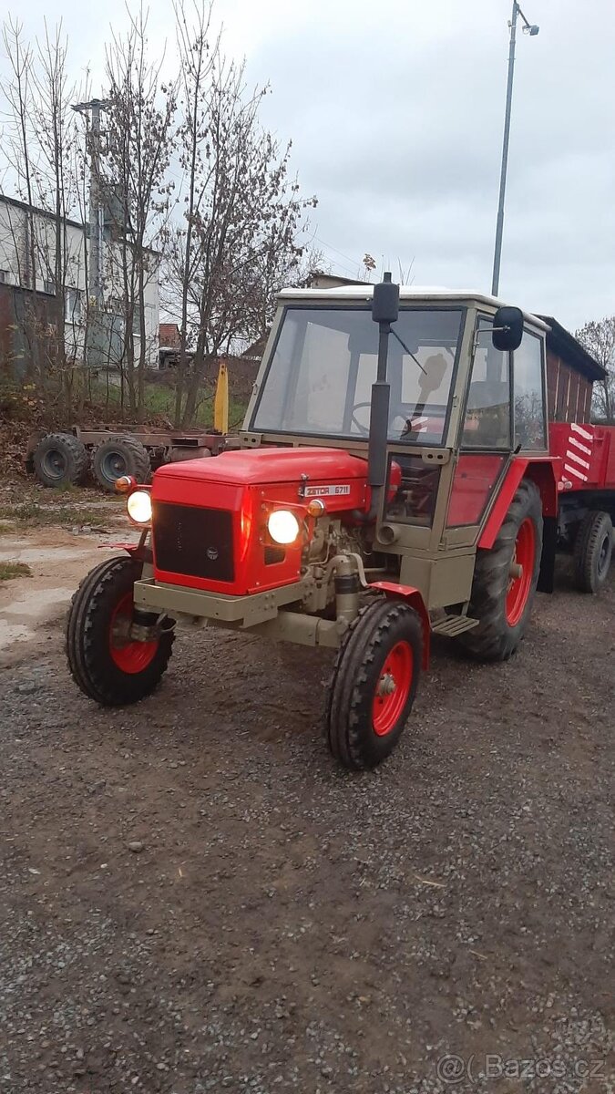 zetor 6711 + vlek 5 tun