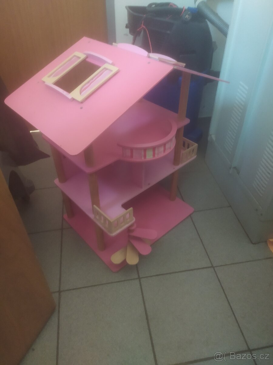 Barbie dum