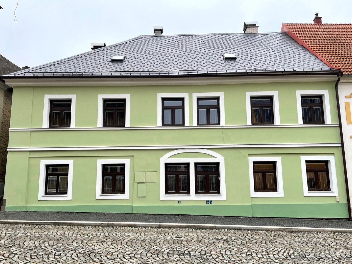 Prodej rodinné domy, 211 m² - Dubá.