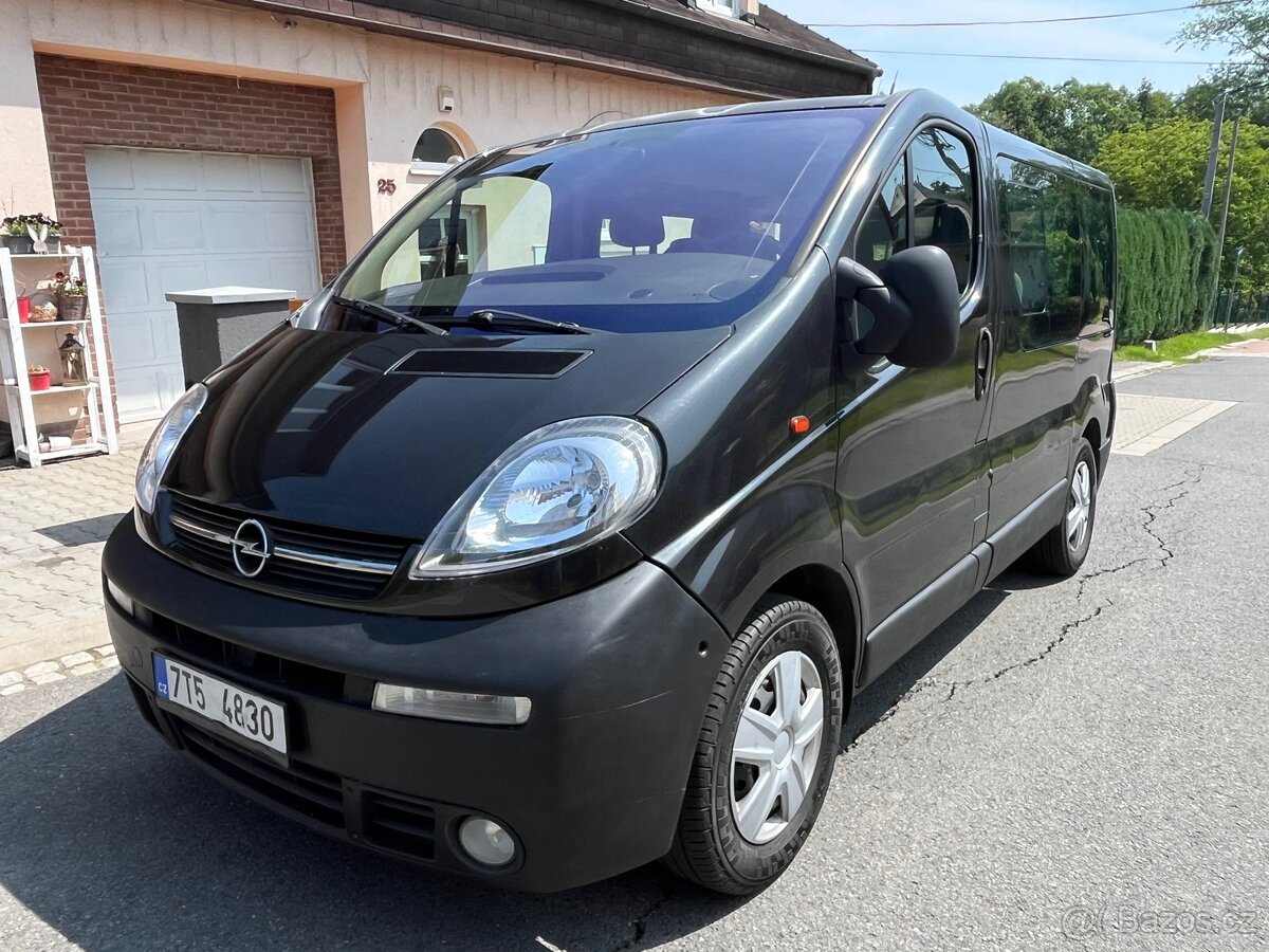 Opel Vivaro 2.5 CDTi 99kw