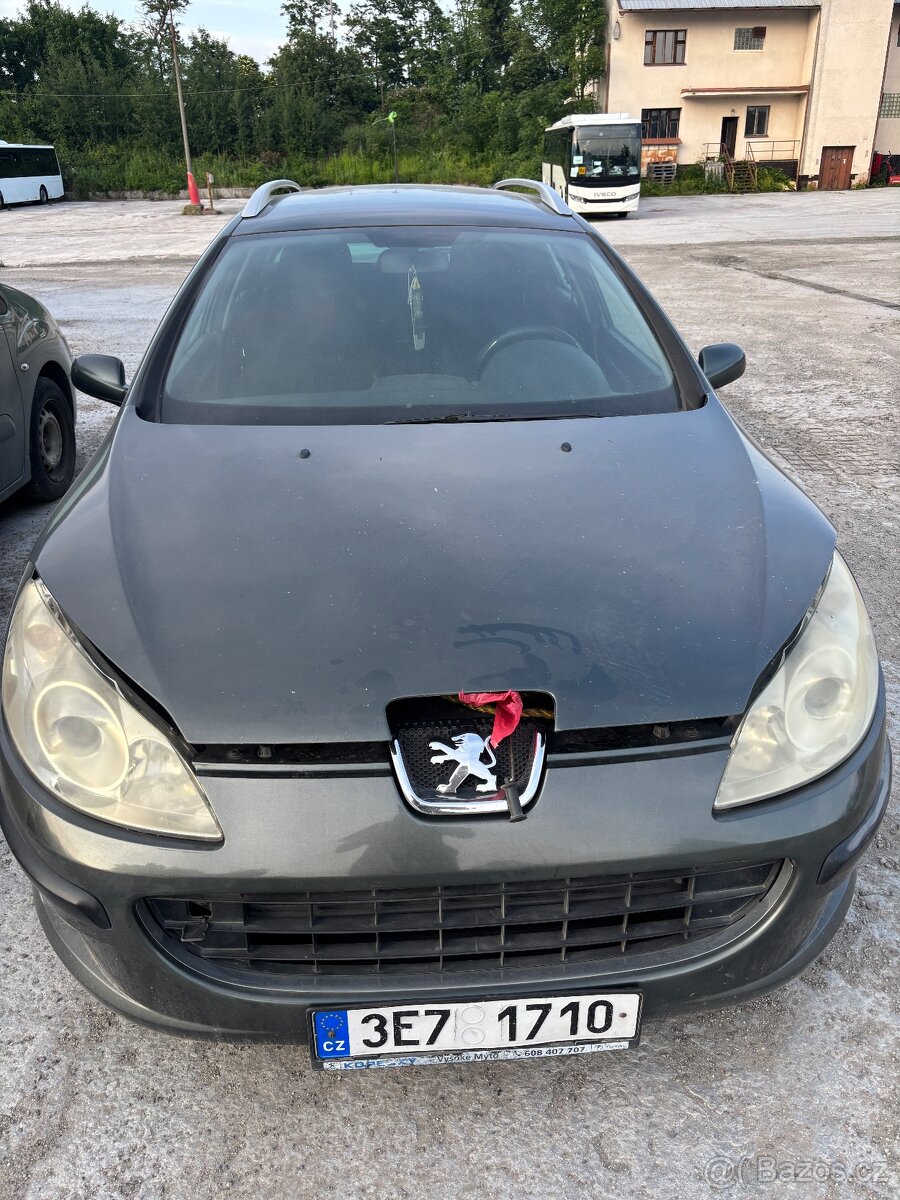 Peugeot 407 na díly