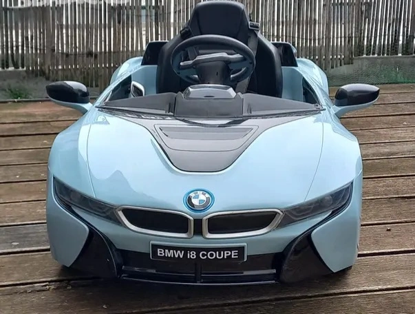 Elektrické autíčko BMW Eljet i8 Coupe