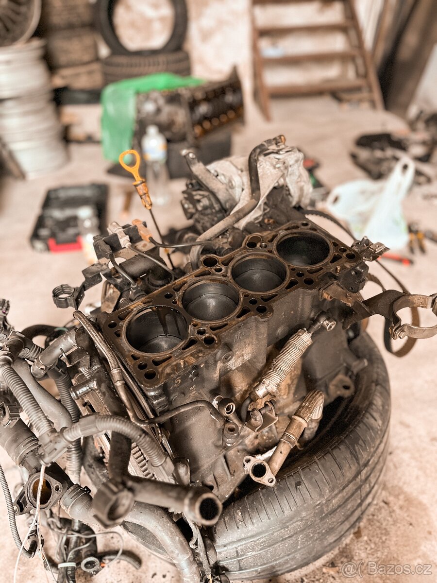 Motor 1.8T AGU