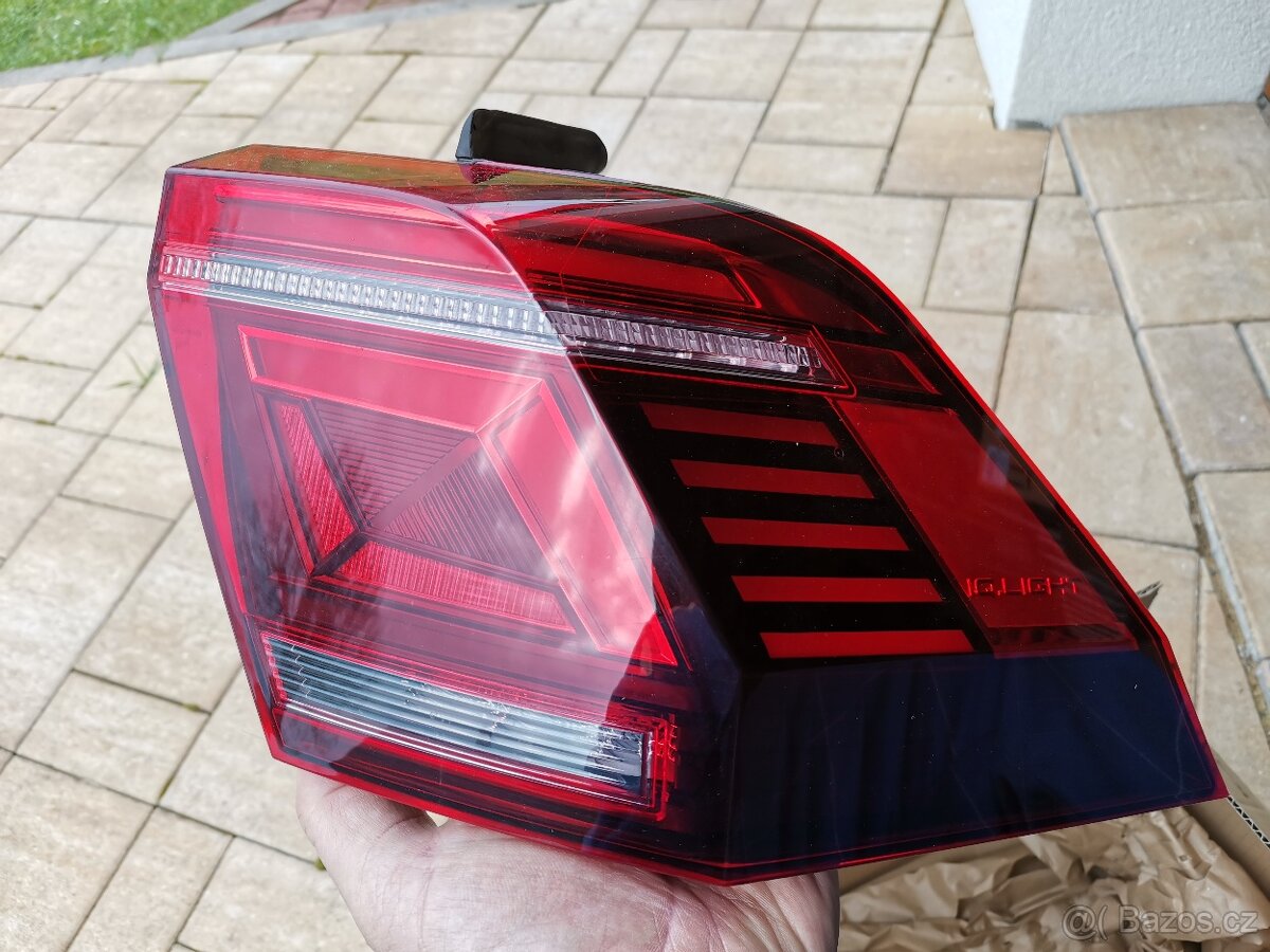 Světlo pravé zadní orig. Volkswagen Tiguan II 5NA945207J