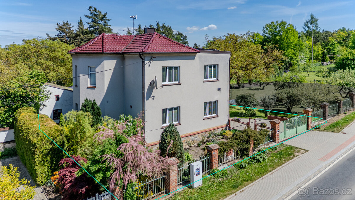 Prodej dvougeneračního domu ve Starém Plzenci