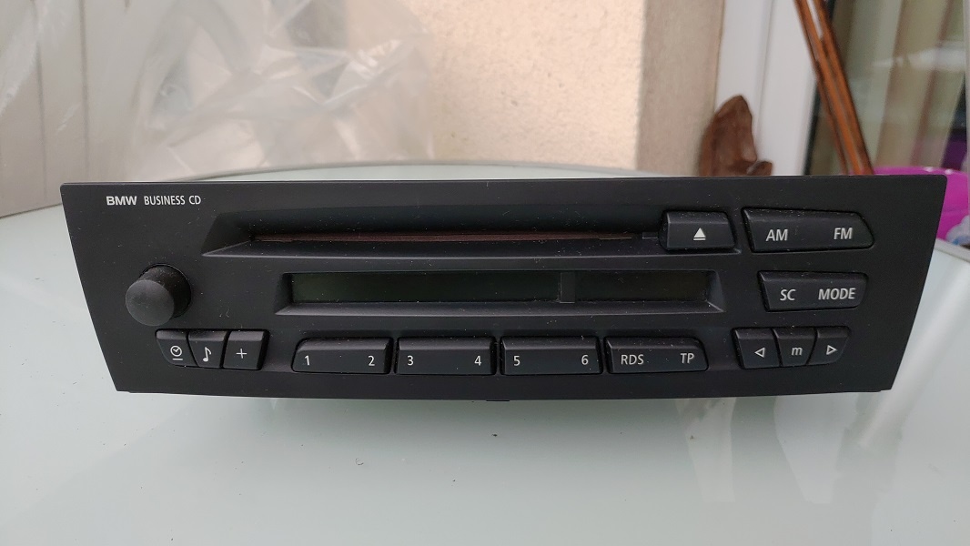 Originální autorádio BMW Business CD v super stavu