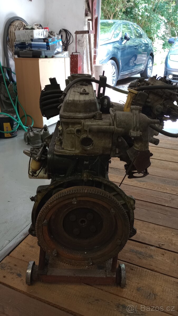 Motor na Škodu 120L