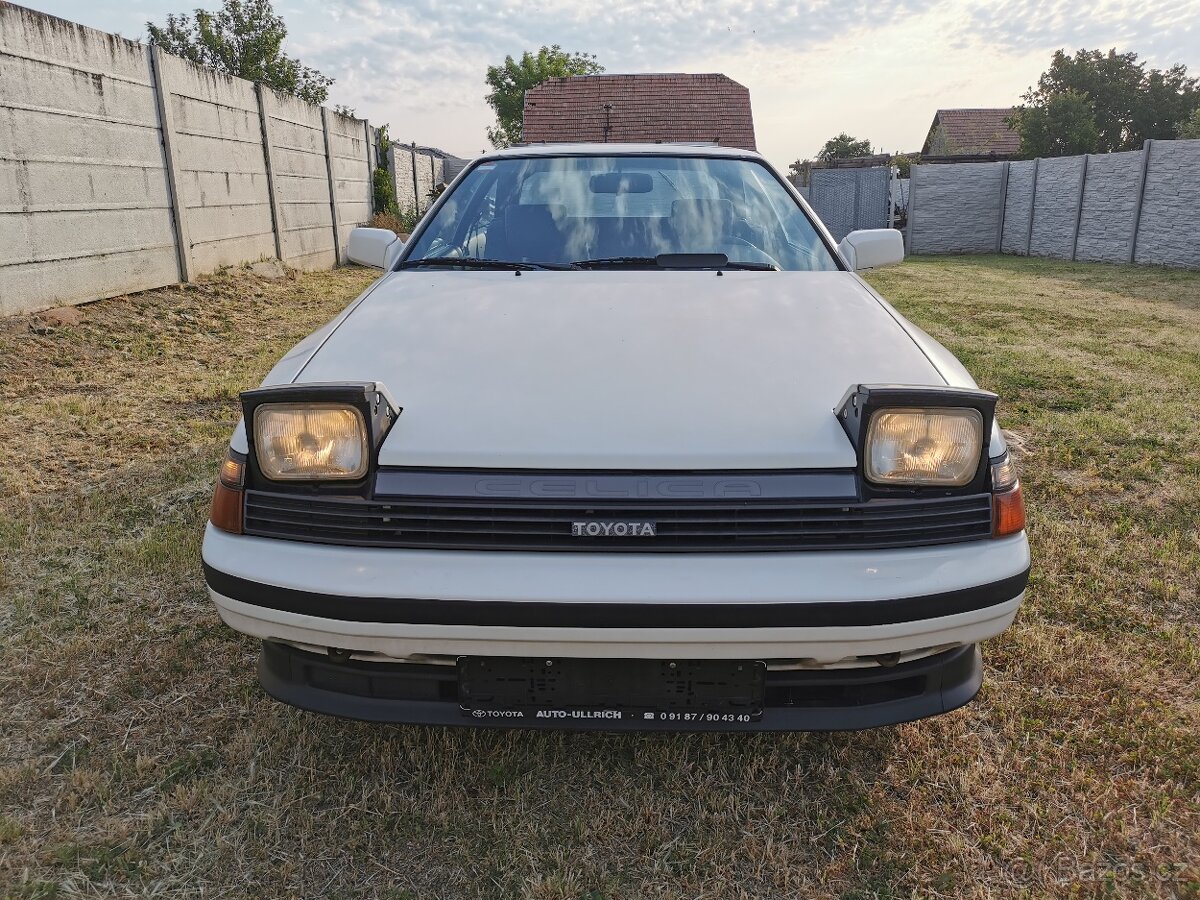TOYOTA CELICA