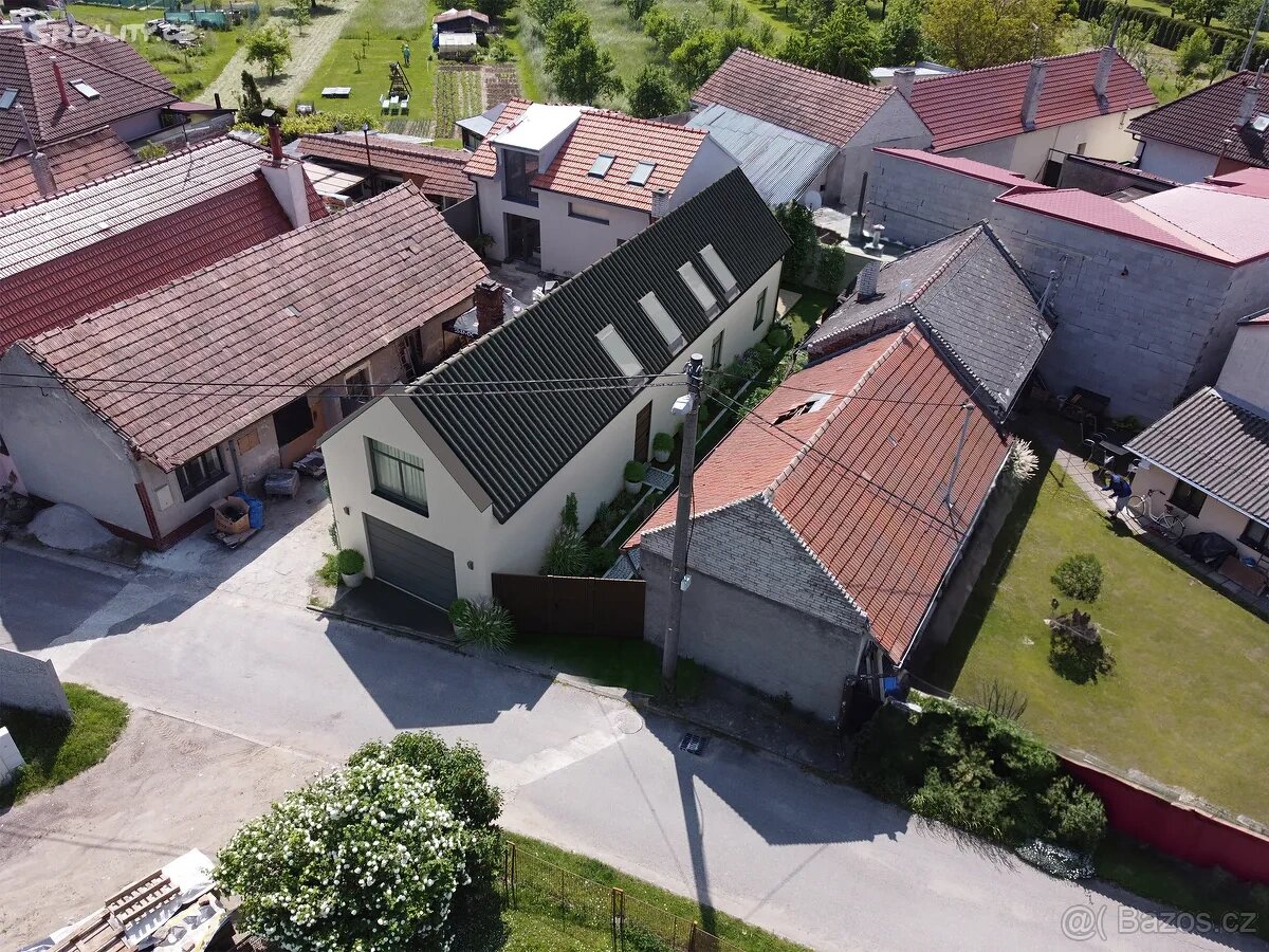 Prodej rodinný dům Babice - Dům 110m2, pozemek 217m2