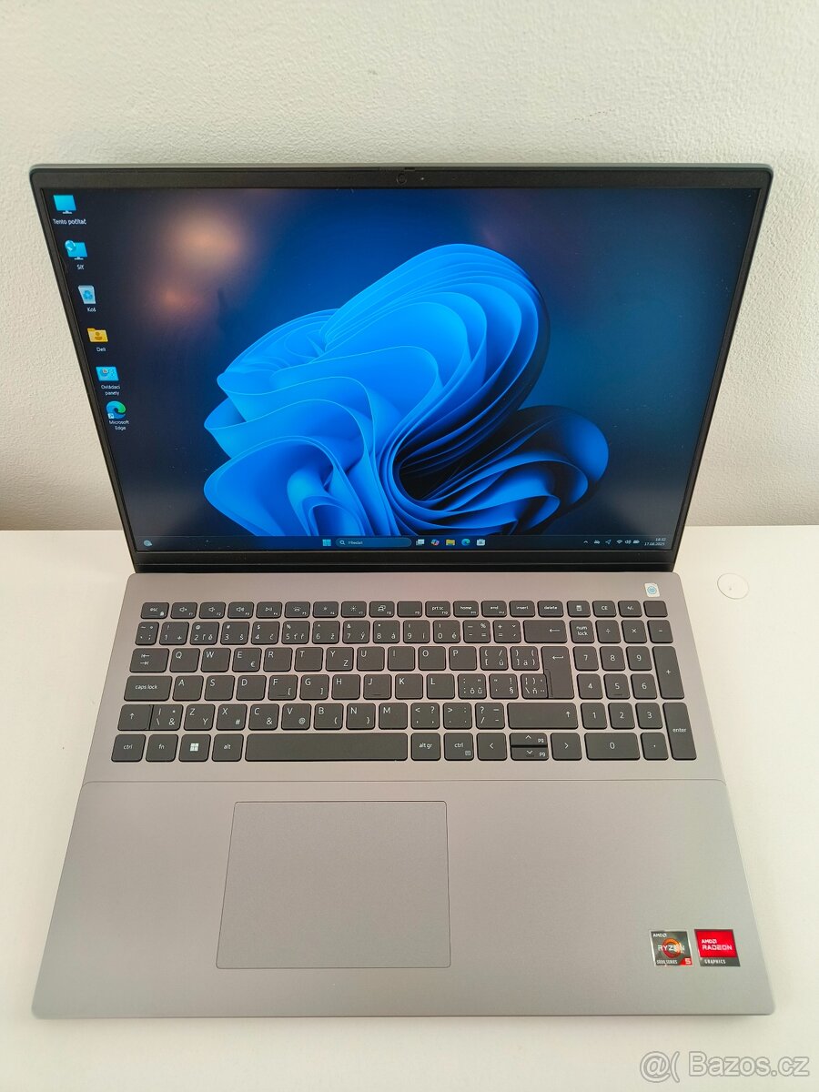 Dell Vostro 5625/AMD Ryzen 5 5625U/16GB/256GB/AMD Radeon