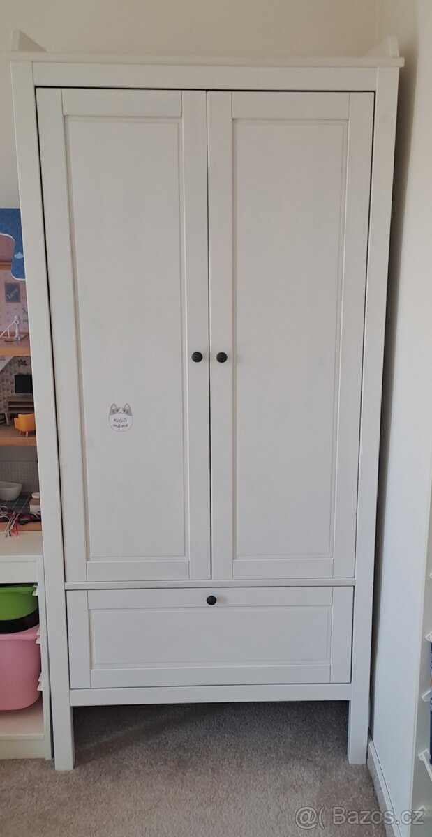 Dětská šatní skříň Ikea Sundvik