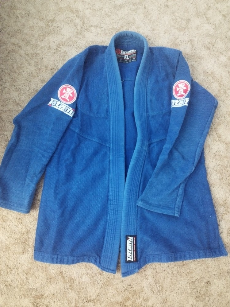 Modré kimono TATAMI