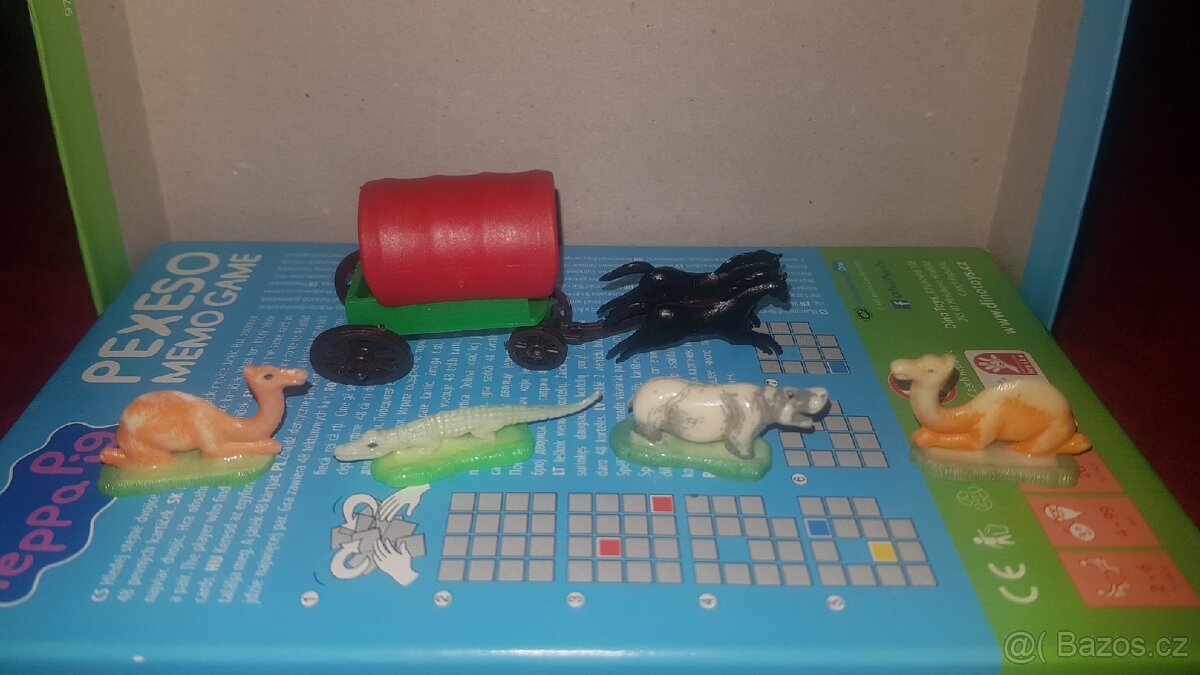 Retro plastová zvířátka + 1x kinder povoz