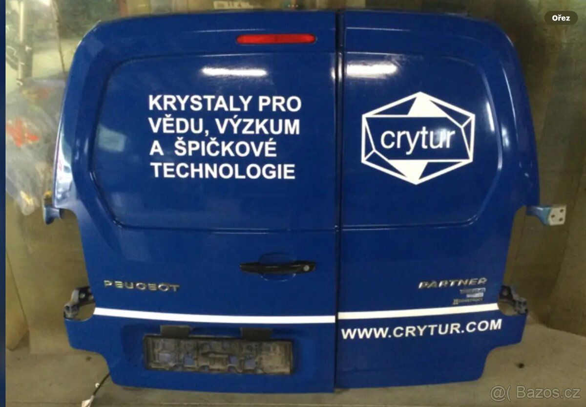 Peugeot partner - kufr. dveře. Model 2012