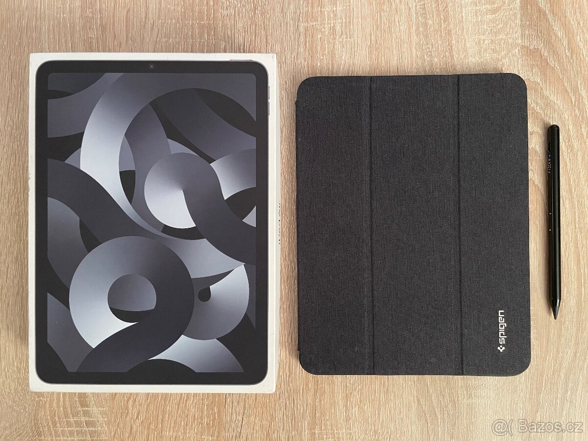 Apple iPad Air 64GB Wi-Fi vesmírně šedý (2022)