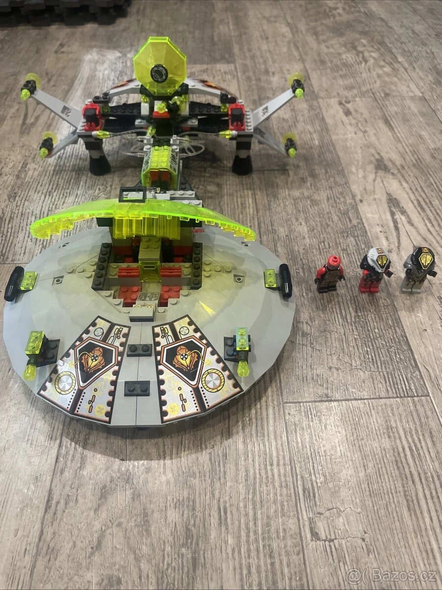 LEGO 6979 UFO MEZIHVĚZDNÁ STŘÍHAČK skomplet,stav velmi pěkný