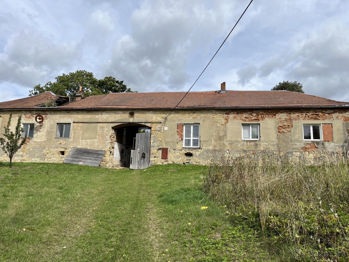 Prodej statku k reko. pozemek 3724 m2